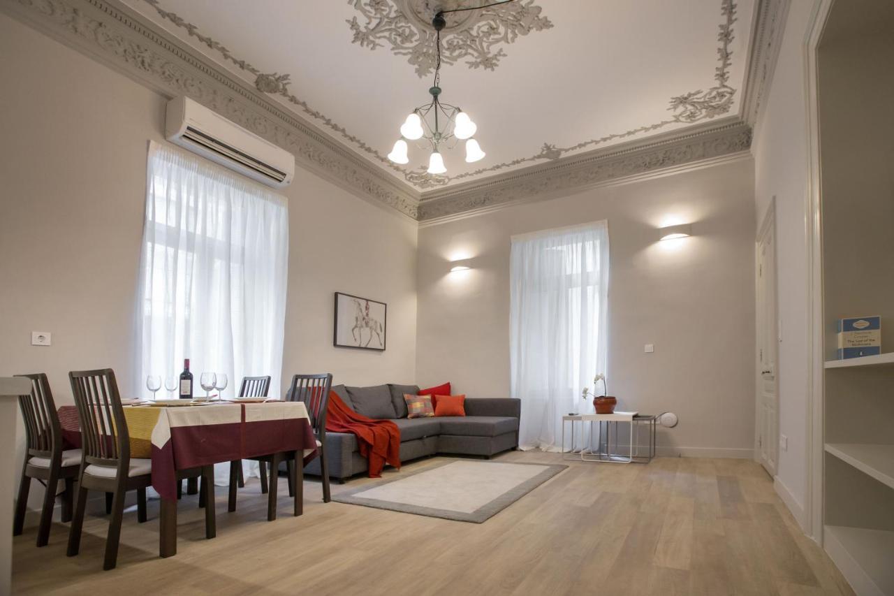 Sophisticated Apartment In Syntagma By Ghh 아테네 외부 사진