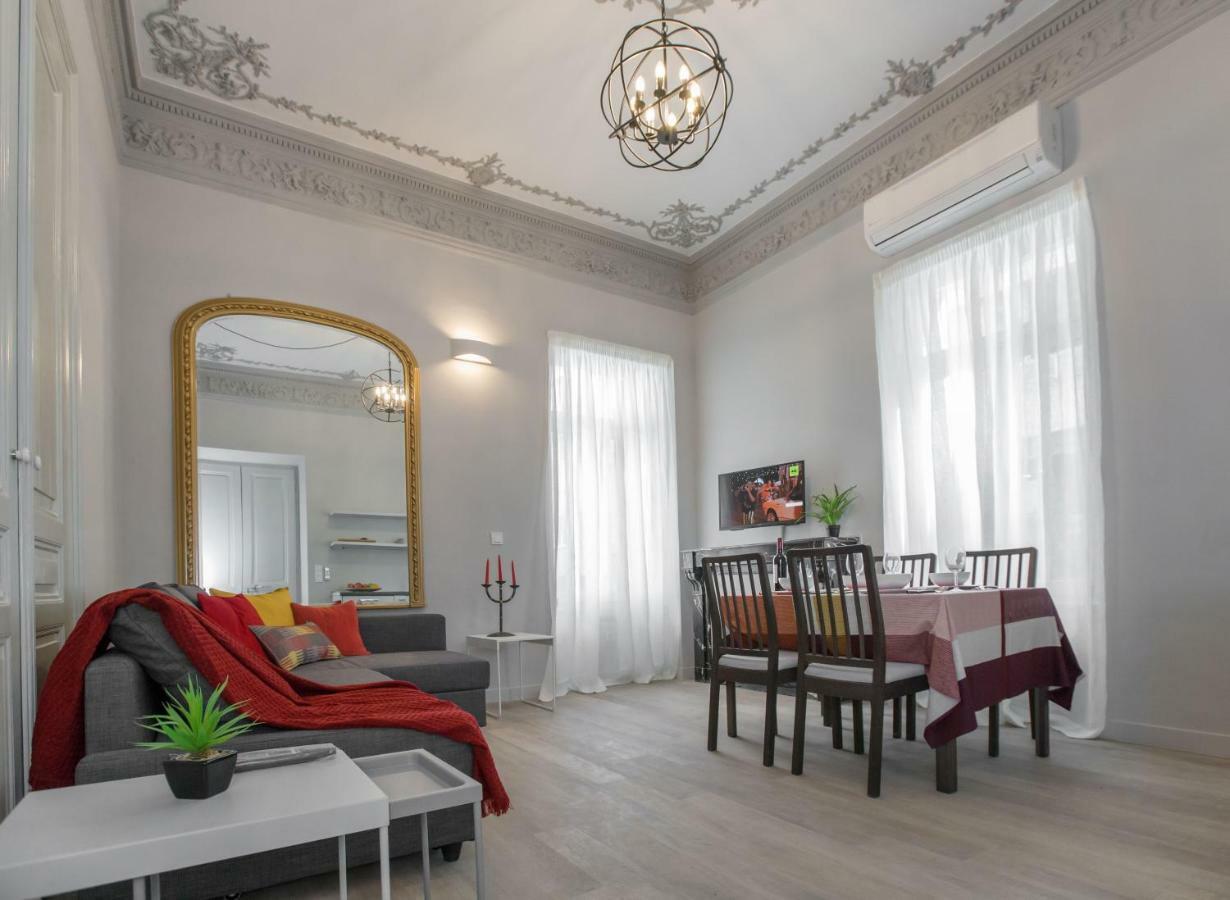 Sophisticated Apartment In Syntagma By Ghh 아테네 외부 사진